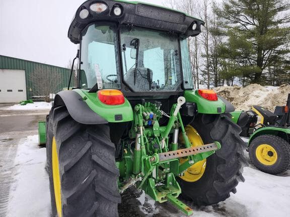 Image of John Deere 5075M equipment image 2