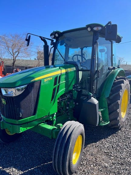 Main image John Deere 5075M