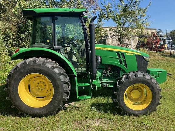 Image of John Deere 5075M equipment image 1