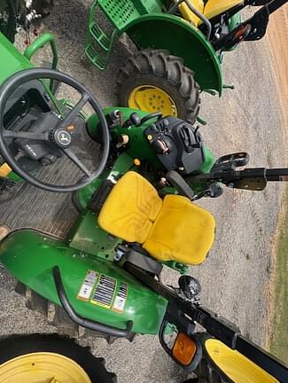Image of John Deere 5075M equipment image 3