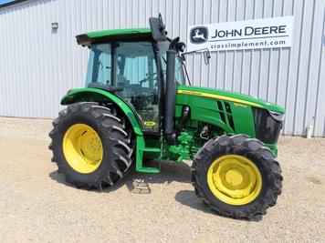 Main image John Deere 5075M