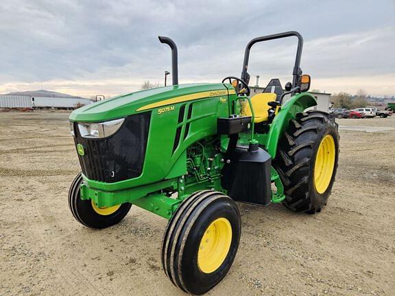 Image of John Deere 5075M Primary image