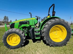 Main image John Deere 5075M 10