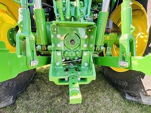 Main image John Deere 5075M 7