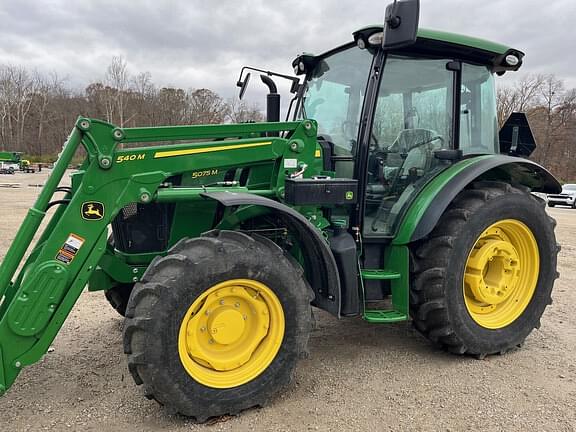 Image of John Deere 5075M equipment image 2