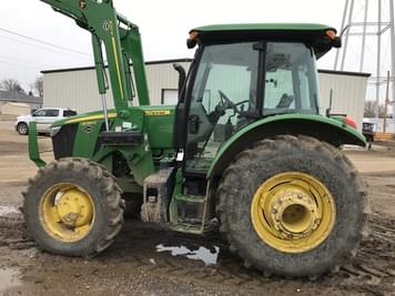 Main image John Deere 5090E
