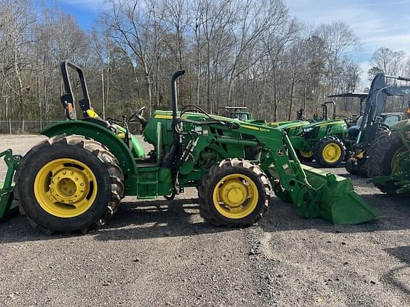 Image of John Deere 5090E equipment image 1