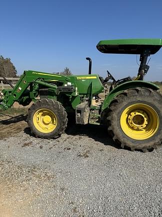 Image of John Deere 5090E Primary image