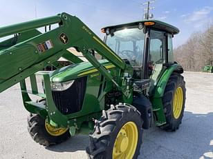 Main image John Deere 5090E 0