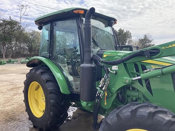 Image of John Deere 5090E equipment image 2