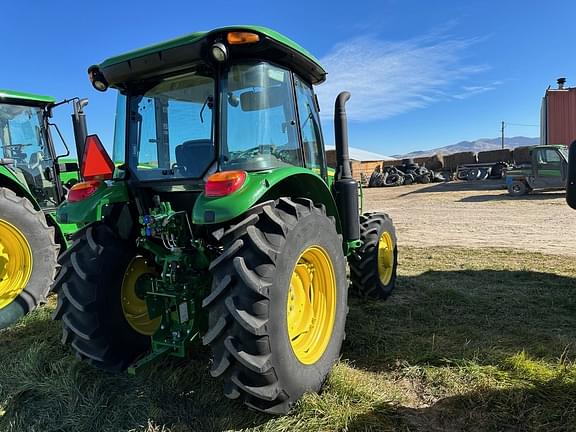 Image of John Deere 5090E equipment image 2