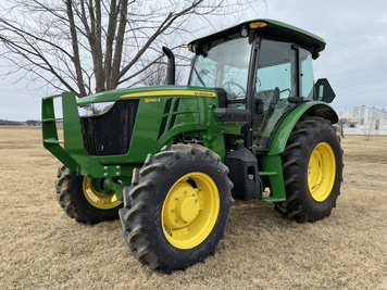 Main image John Deere 5090E