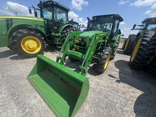 Image of John Deere 5090E equipment image 3