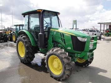 Main image John Deere 5090E