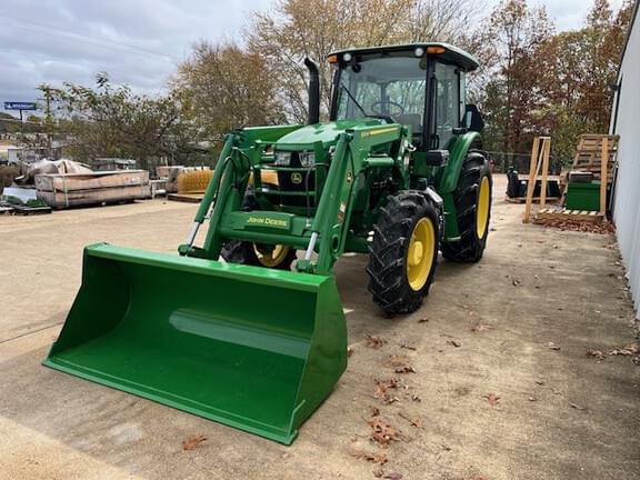 Image of John Deere 5090E Primary image