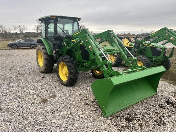 Image of John Deere 5090E equipment image 1