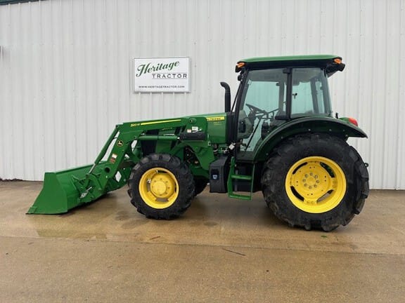 Main image John Deere 5090E