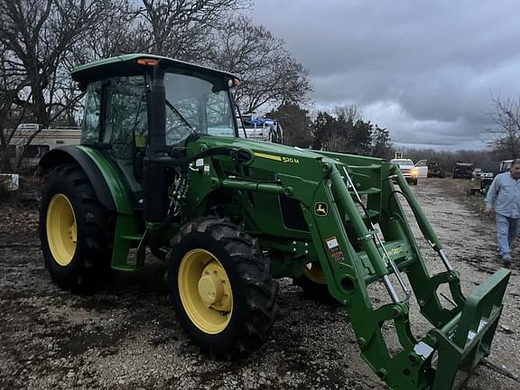 Image of John Deere 5090E equipment image 2