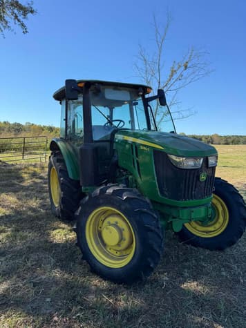 Main image John Deere 5090E