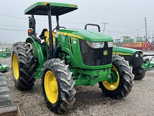 Main image John Deere 5090E 0