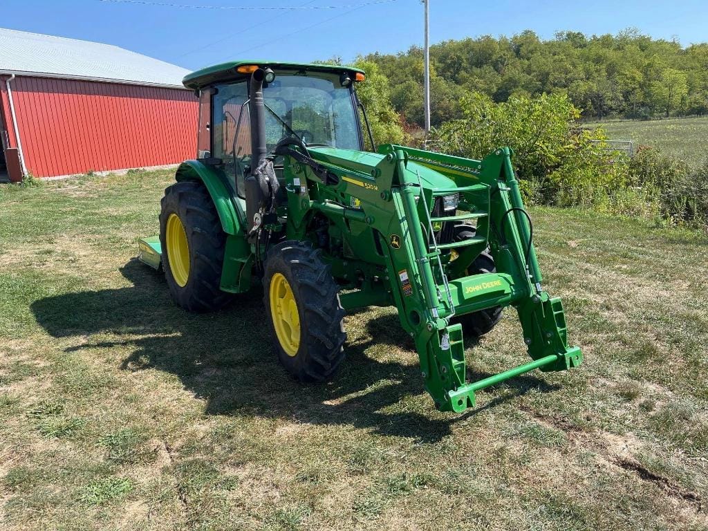 Main image John Deere 5090E