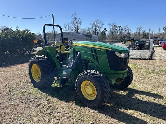 Image of John Deere 5090EL equipment image 1