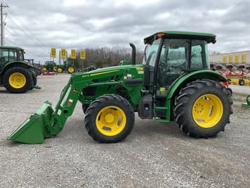 Main image John Deere 5090E