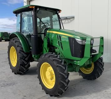 Main image John Deere 5090E