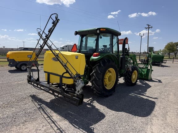 Image of John Deere 5090E equipment image 4