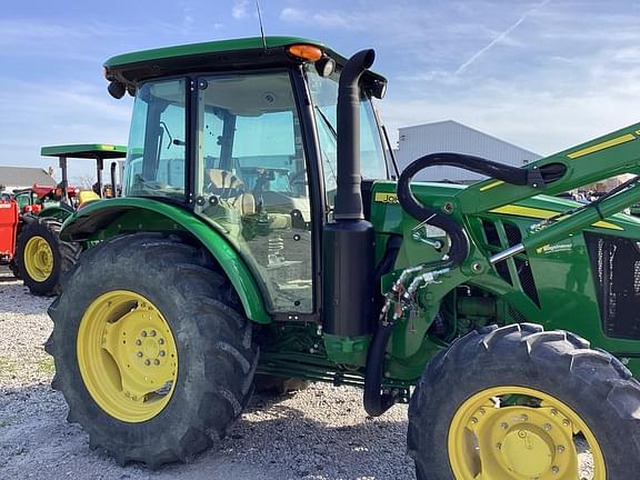 Image of John Deere 5090E equipment image 4