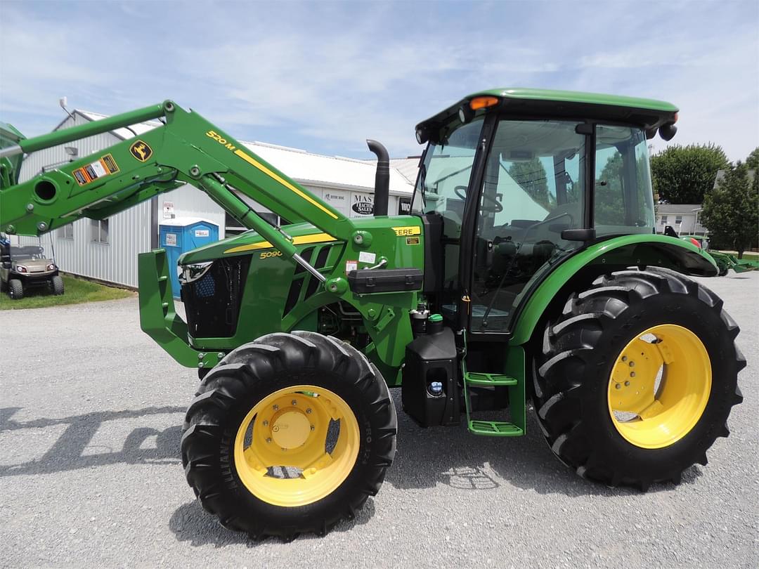 Image of John Deere 5090E Primary image