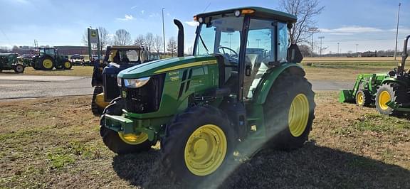 Image of John Deere 5090E equipment image 1