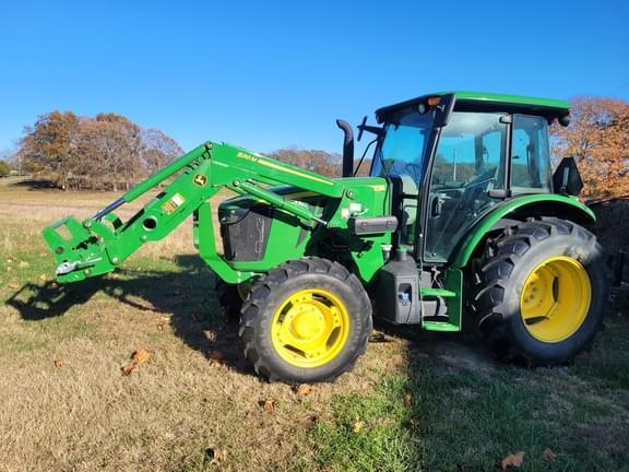 Image of John Deere 5090E Primary image