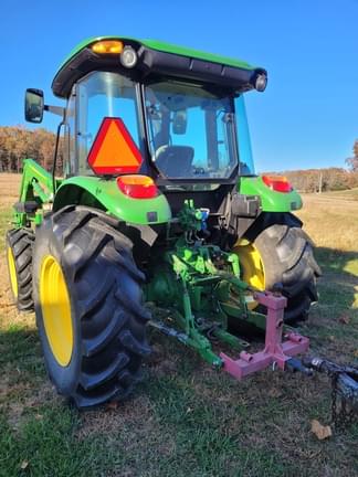 Image of John Deere 5090E equipment image 2