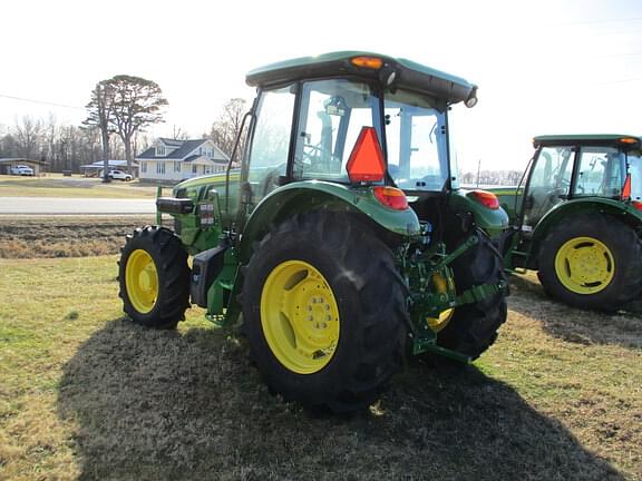 Image of John Deere 5090E equipment image 1