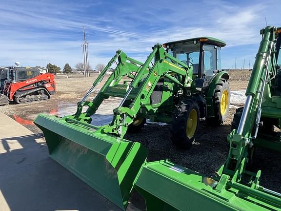 Image of John Deere 5090E equipment image 1