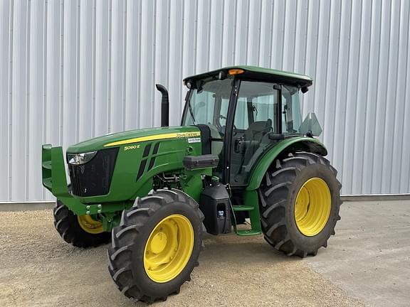 Image of John Deere 5090E Primary image