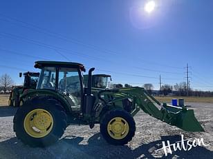 Main image John Deere 5090E 3