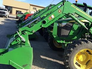 Main image John Deere 5090E 3