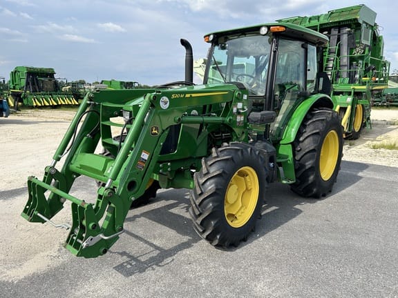 Main image John Deere 5090E