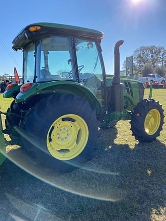 Image of John Deere 5090E Image 1