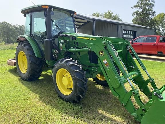 Image of John Deere 5090E equipment image 2