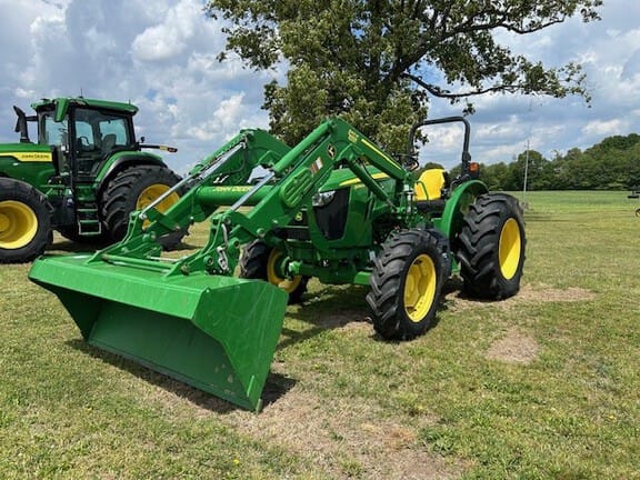 2022 John Deere 5090E Image