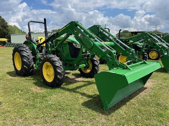 Image of John Deere 5090E equipment image 1
