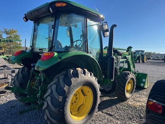 Image of John Deere 5090E equipment image 2