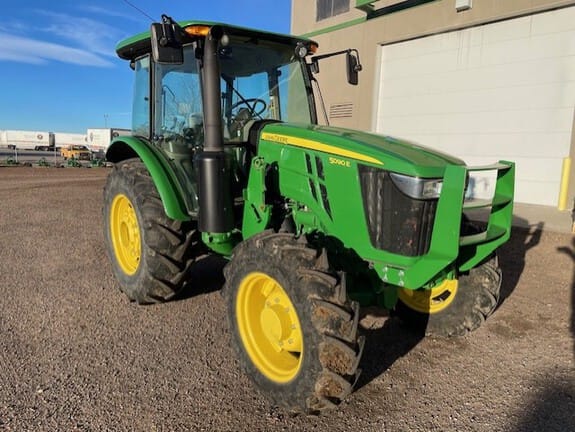 2022 John Deere 5090E Equipment Image0
