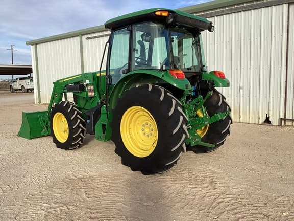 Image of John Deere 5090E equipment image 2