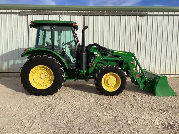 Image of John Deere 5090E equipment image 3