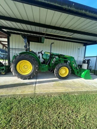 Image of John Deere 5090E Primary image