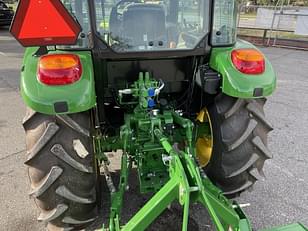 Main image John Deere 5090E 17